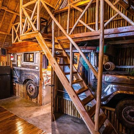 Barya Lang Villa- Native Villa With Jeepney Room El Nido Exterior photo