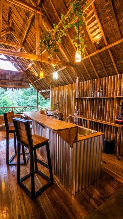 Barya Lang Villa- Native Villa With Jeepney Room El Nido Exterior photo