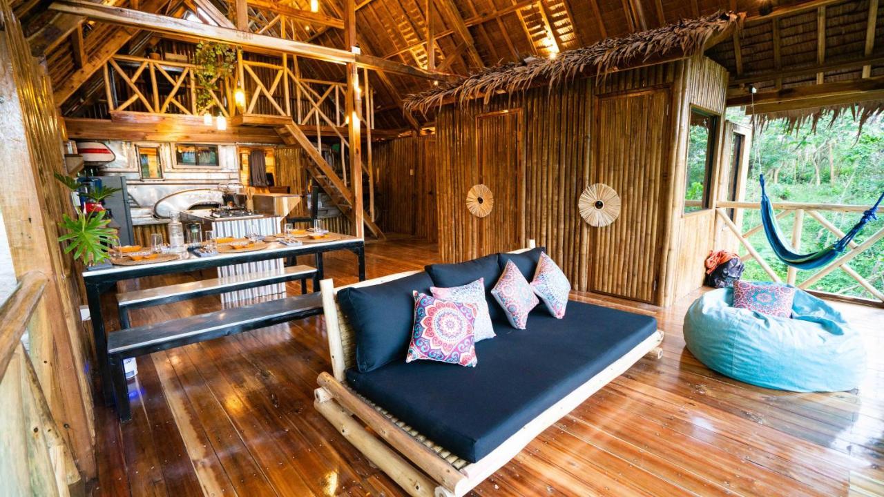 Barya Lang Villa- Native Villa With Jeepney Room El Nido Exterior photo